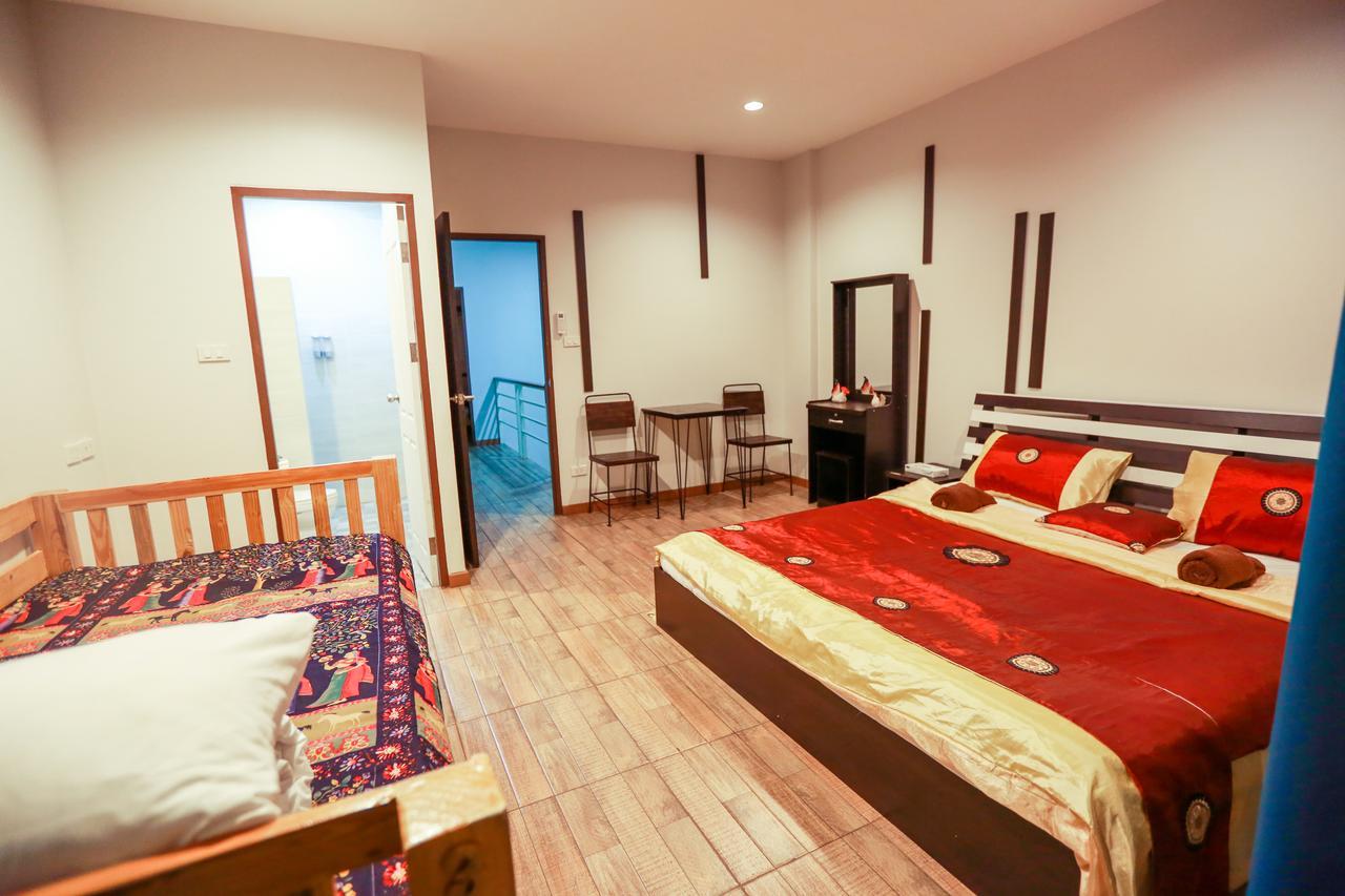 The Sun Hostel Chiang Mai Eksteriør billede